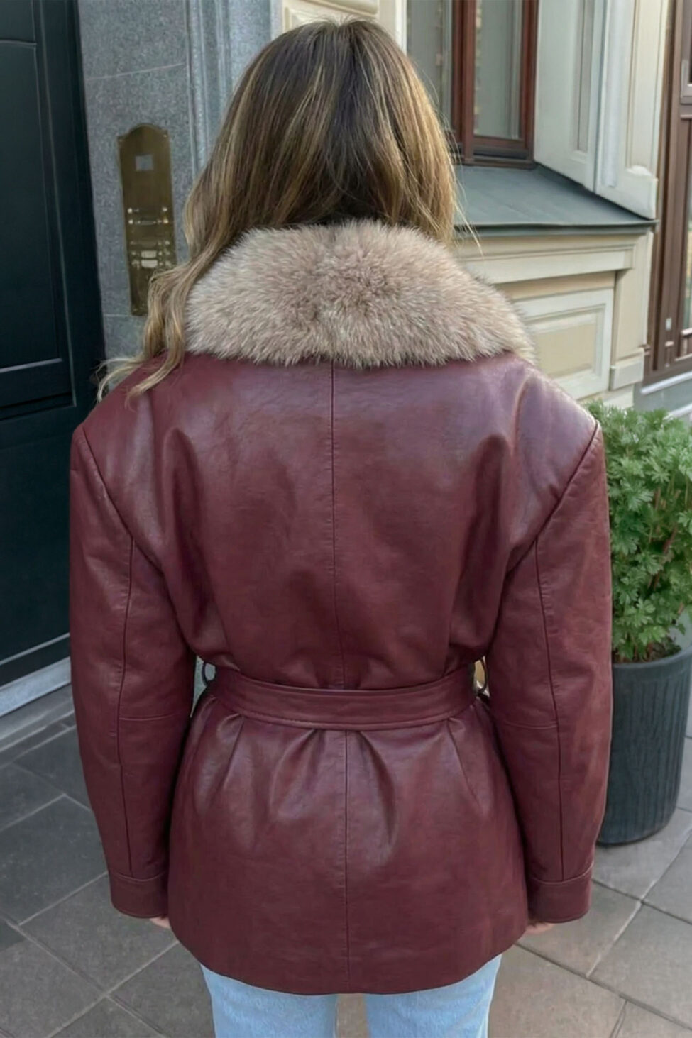 Zoila τζάκετ δερματίνης με γούνα και ζώνη μπορντό - Image 2