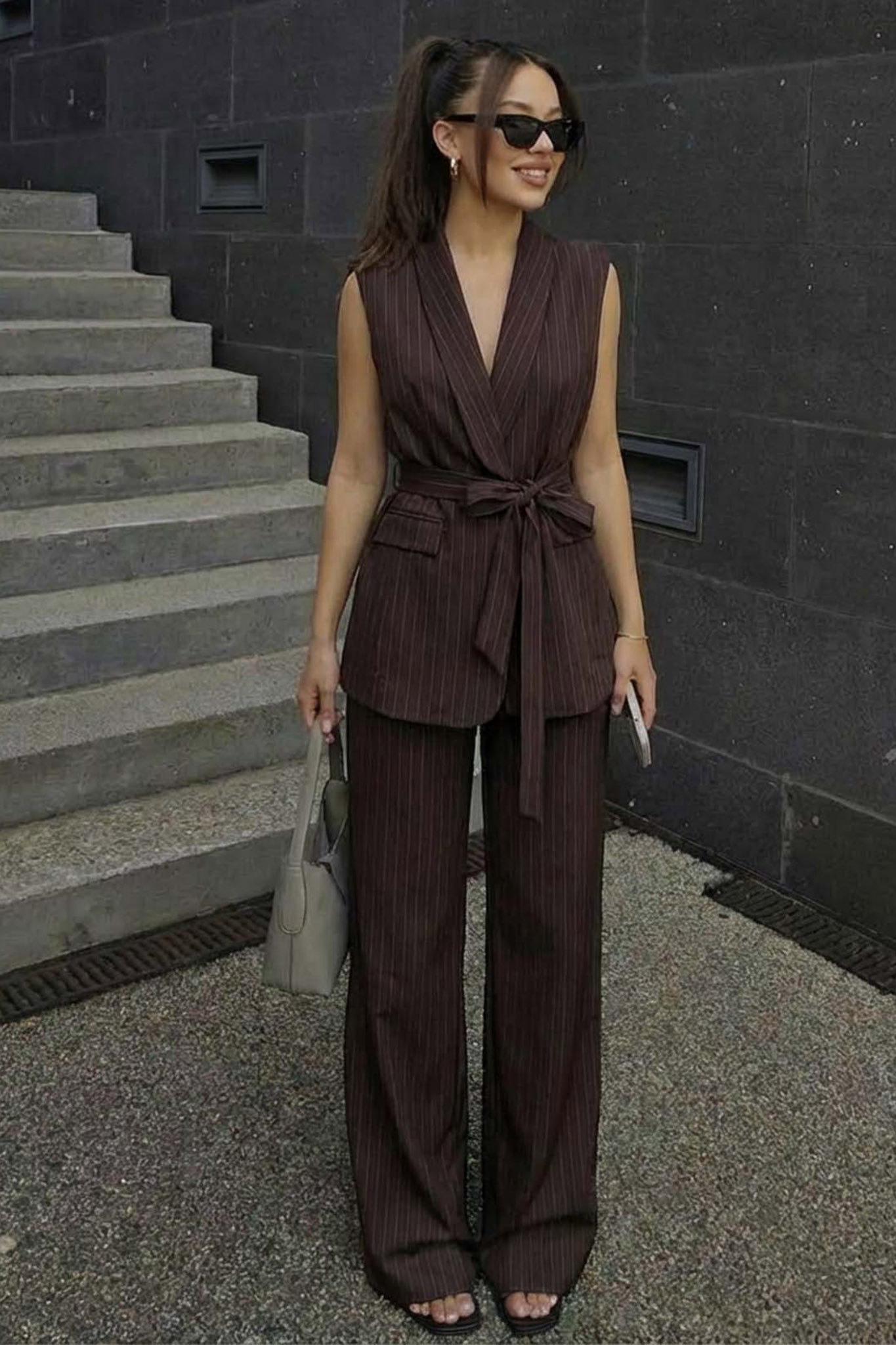 Alexus στ γιλέκο παντελόνι ριγέ καφέ Alexus στ γιλέκο παντελόνι ριγέ καφέ - Image 1