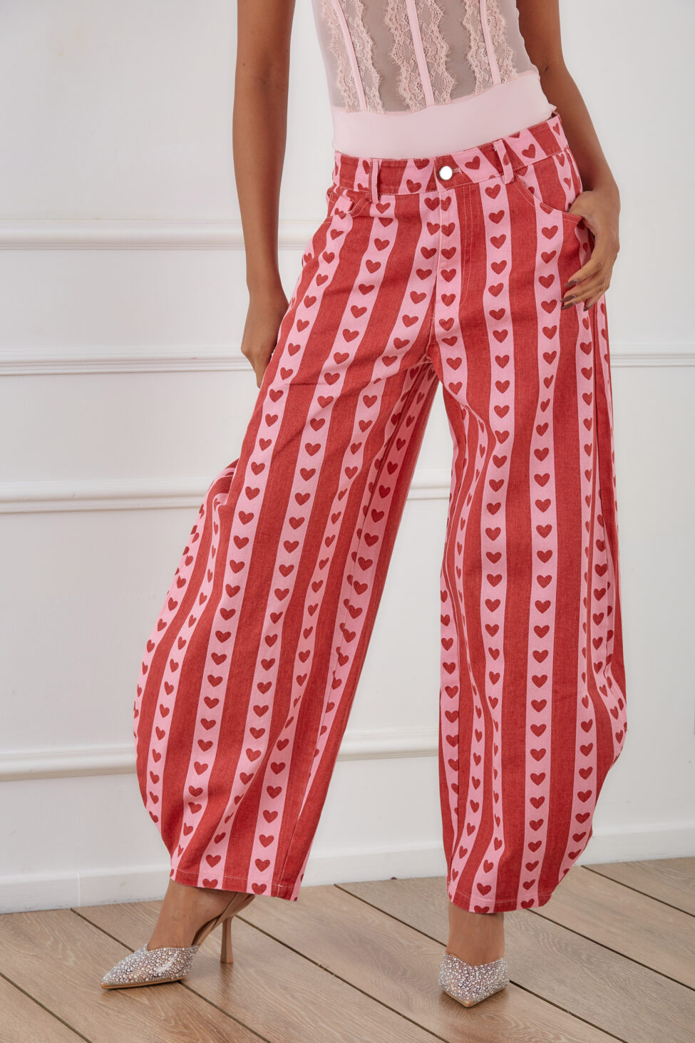 Colt τζιν παντελόνα με ρίγες και μοτίβο από κόκκινες καρδιές κόκκινο - Image 2