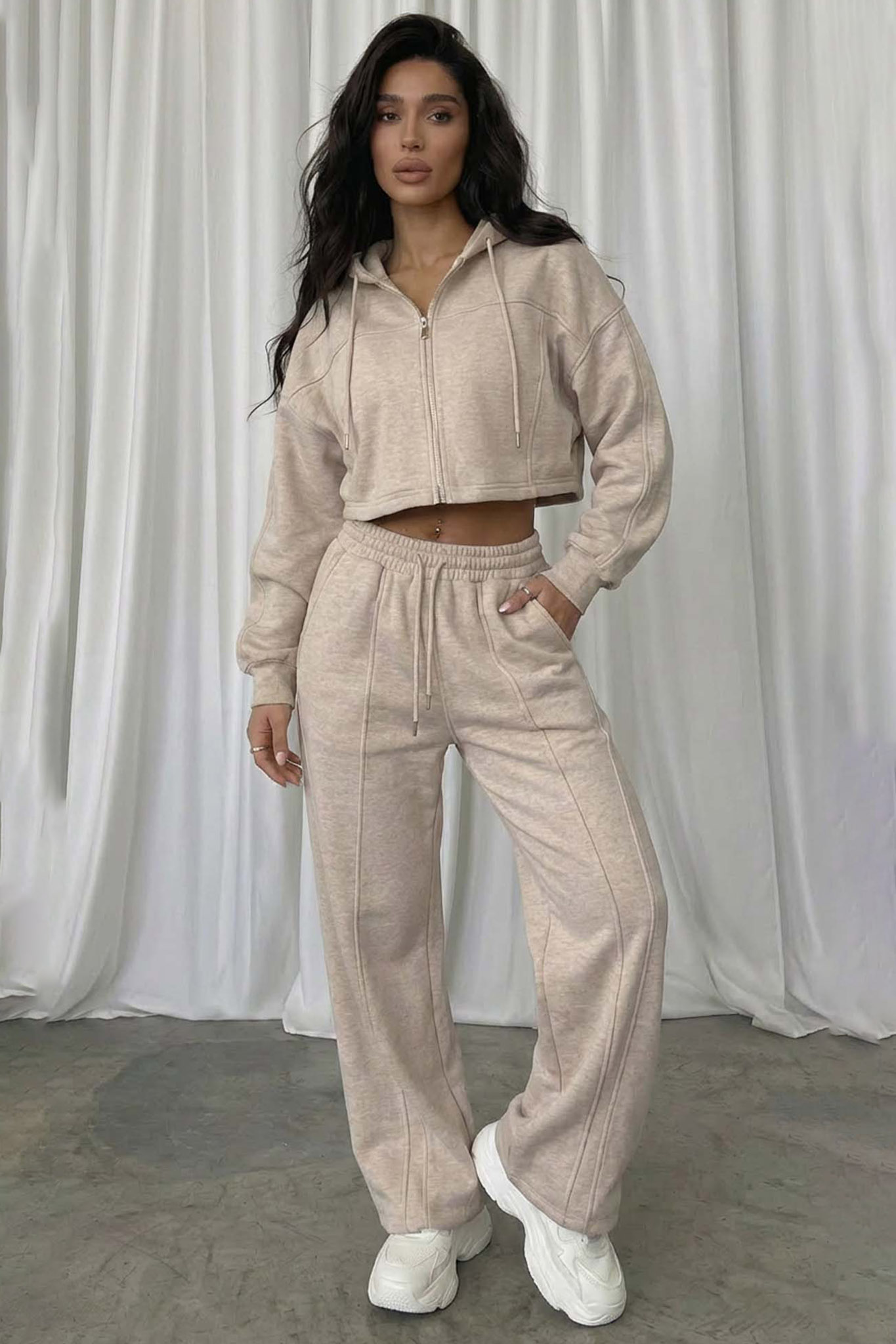 Dudley cropped σετ φόρμας με παντελόνι μπεζ Dudley cropped σετ φόρμας με παντελόνι μπεζ - Image 1