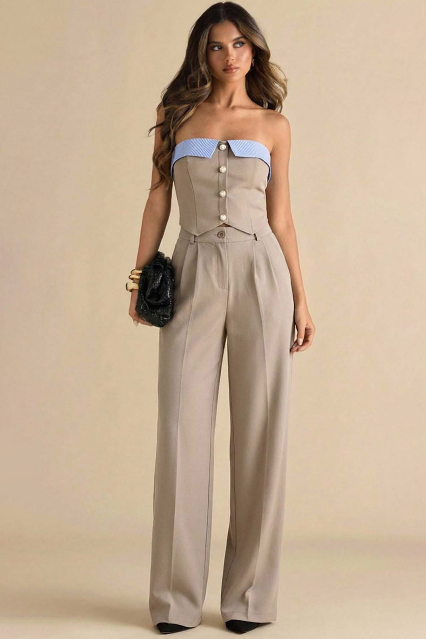 Elisha σετ με στράπλες μπούστο και παντελόνι μπεζ Elisha σετ με στράπλες μπούστο και παντελόνι μπεζ - Image 1