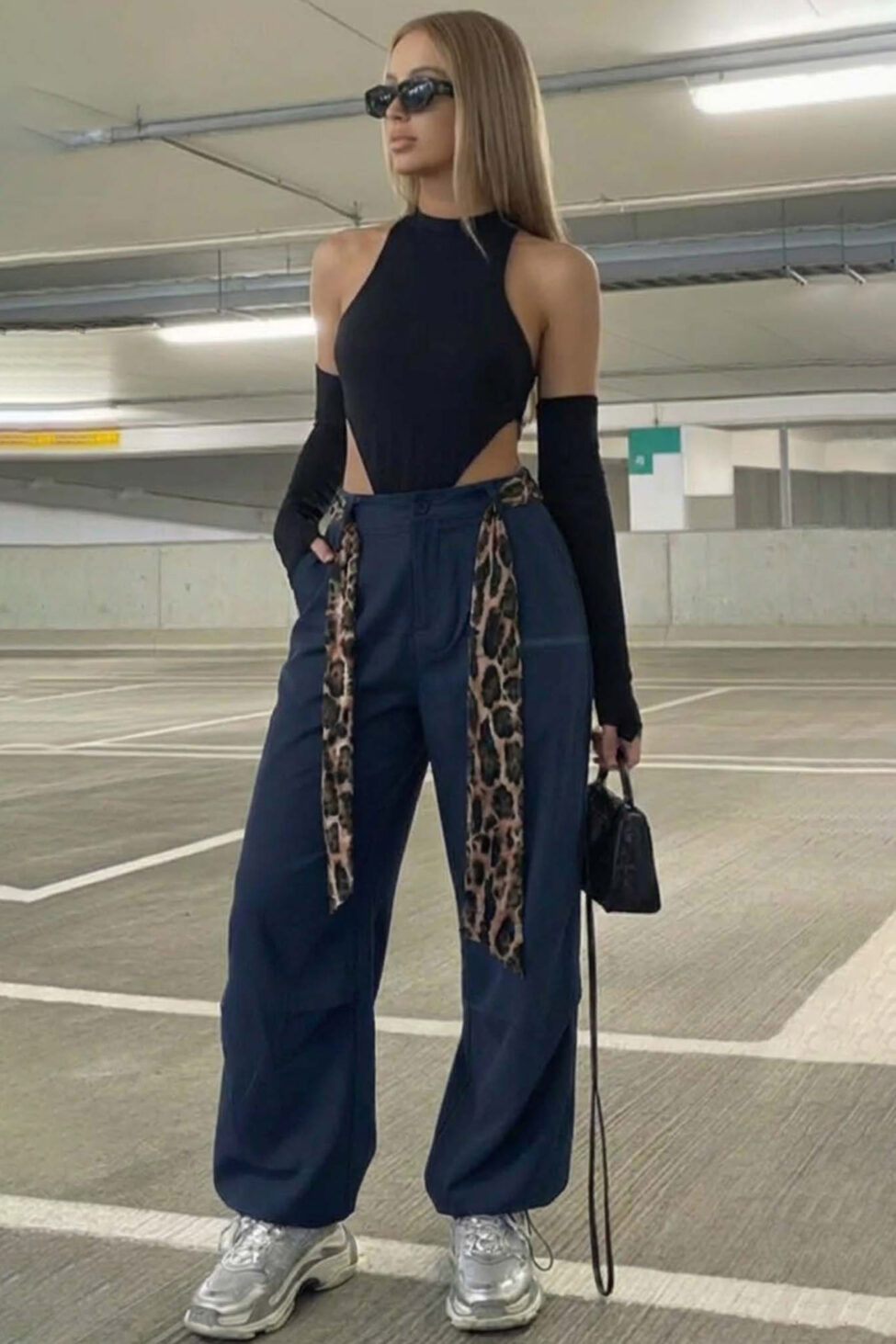 Hooda cargo παντελόνι μπλε σκούρο - Image 2