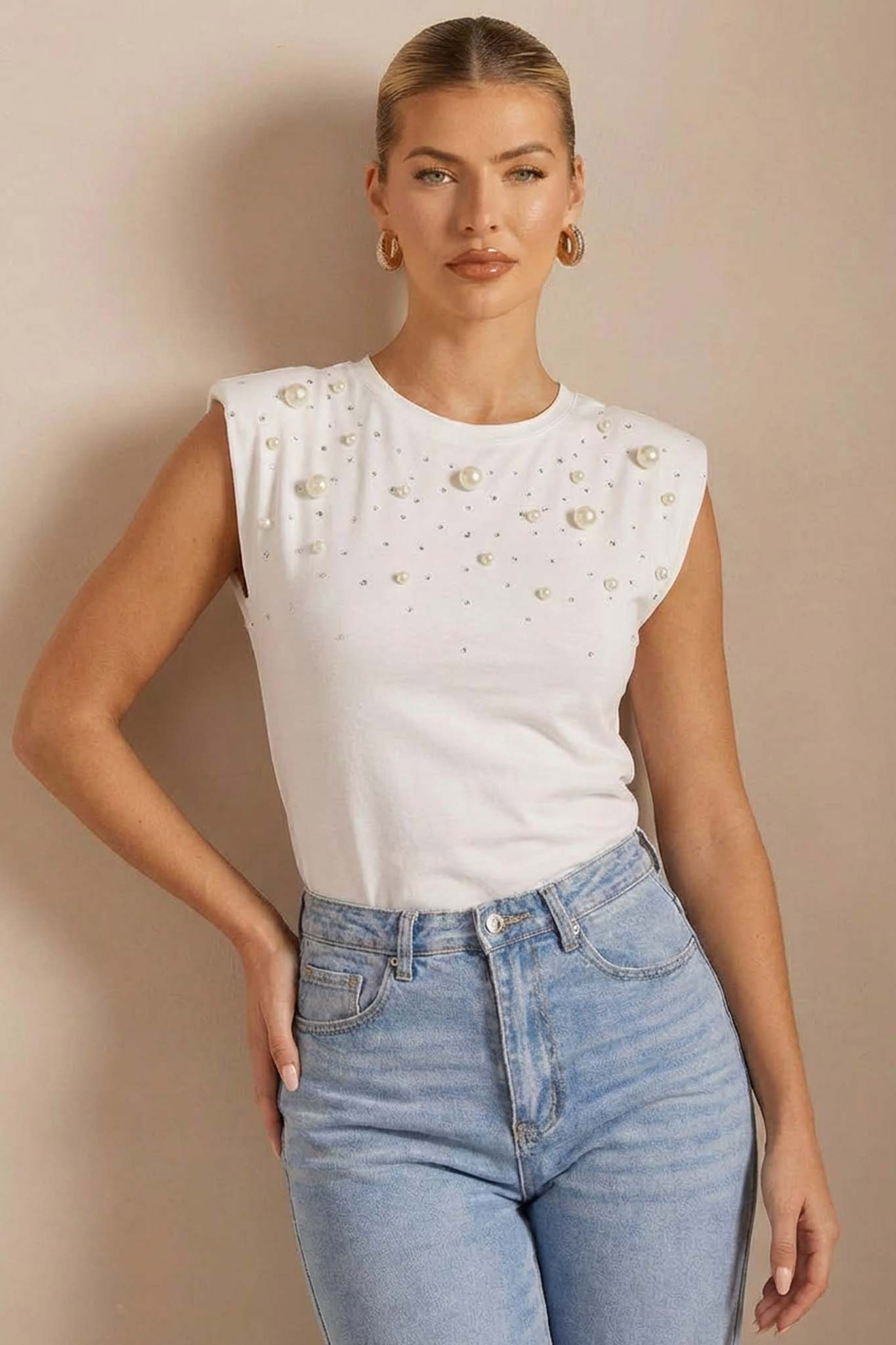 Immortal αμάνικη μπλούζα με βάτες και πέρλες λευκό Immortal αμάνικη μπλούζα με βάτες και πέρλες λευκό - Image 1