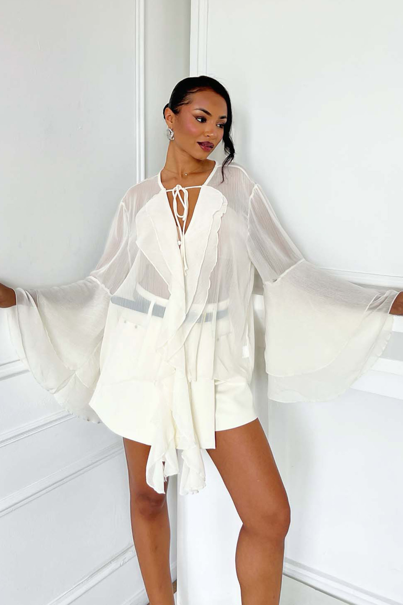 Isabela τοπ με διαφάνεια εκρού Isabela τοπ με διαφάνεια εκρού - Image 1