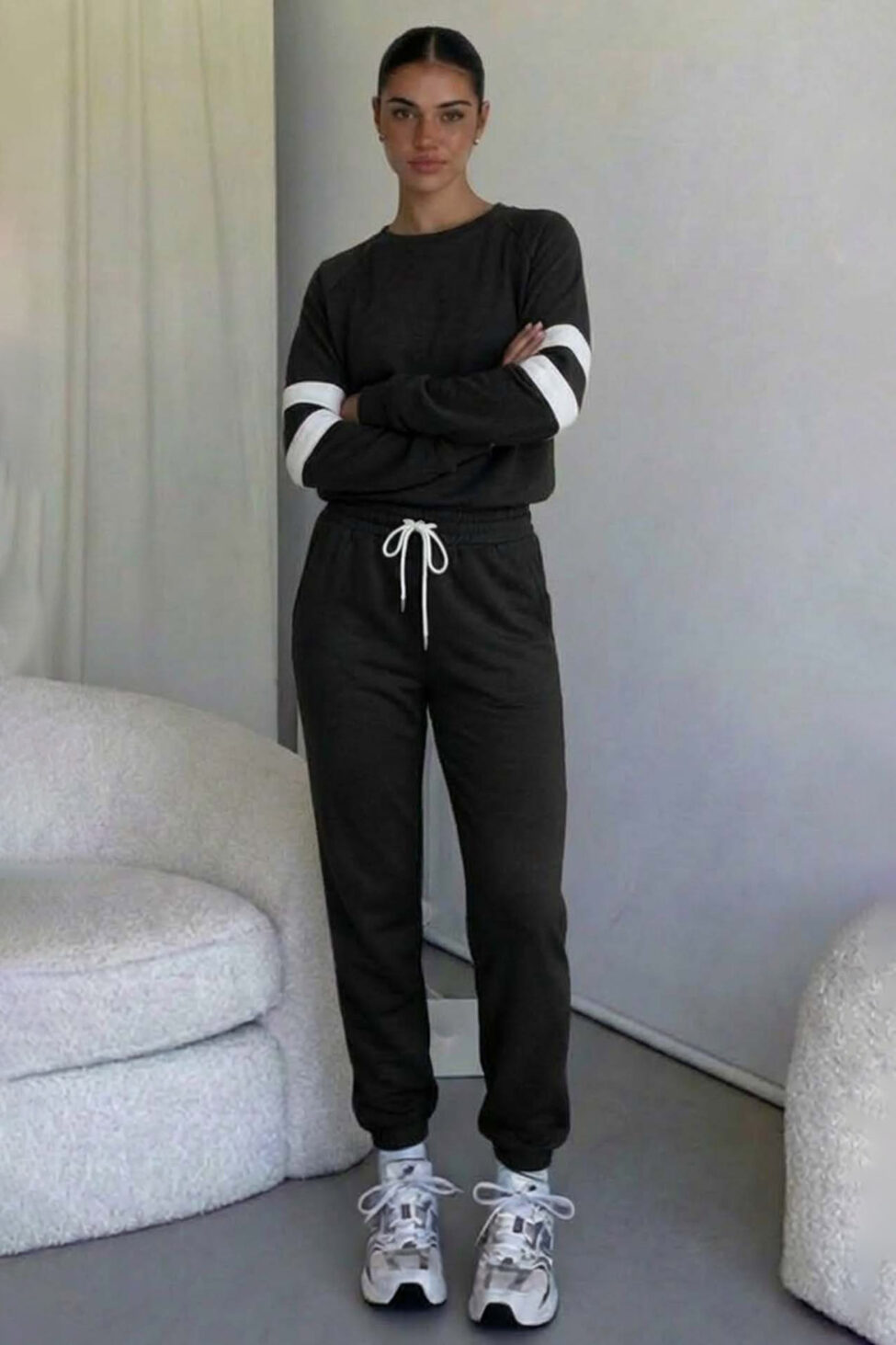 Miu σετ φούτερ παντελόνι μαύρο - Image 2