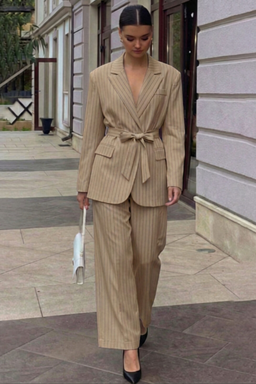 Palmer σετ σακάκι παντελόνι με ρίγες μπεζ - Image 2