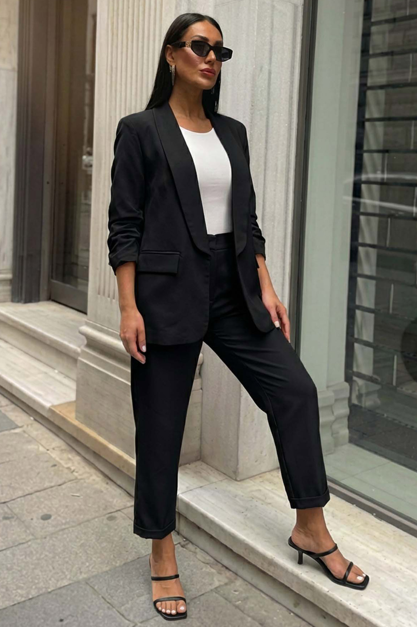 Raelyn σετ σακάκι παντελόνι μαύρο Raelyn σετ σακάκι παντελόνι μαύρο - Image 1