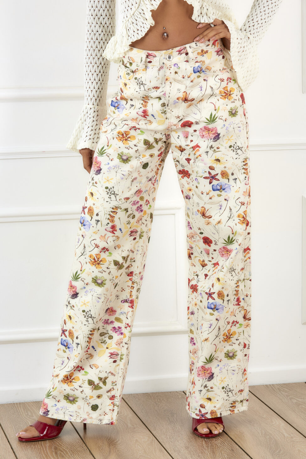 Rosy τζιν παντελόνι φλοράλ μπεζ - Image 2