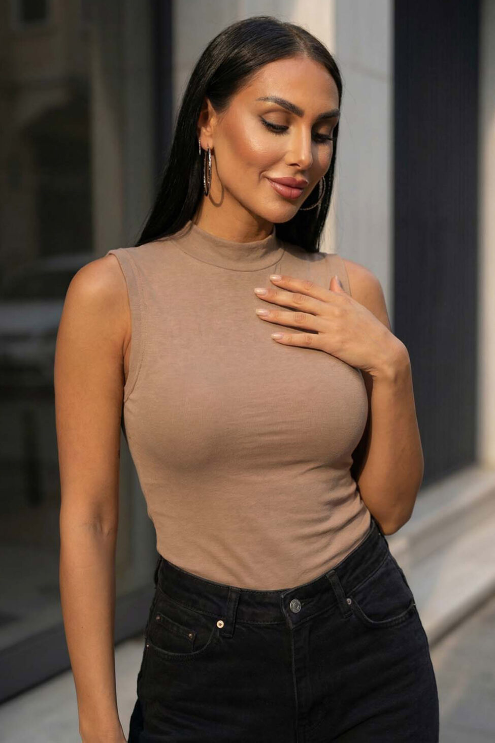 Aretha αμάνικη μπλούζα μπεζ - Image 2