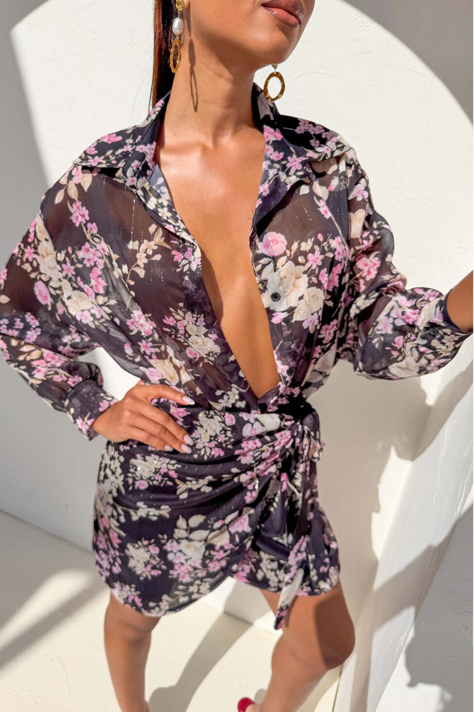 Azalea σετ πουκάμισο-κρουάζε μίνι φούστα floral μαύρο - Image 3