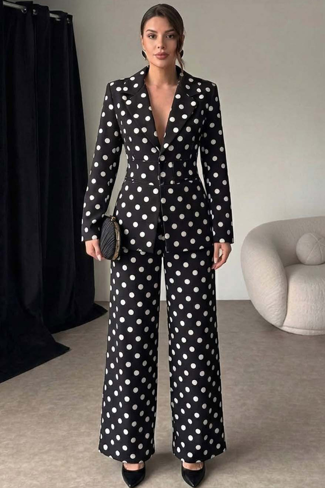 Chateux σετ σακάκι παντελόνι πουά μαύρο Chateux σετ σακάκι παντελόνι πουά μαύρο - Image 1