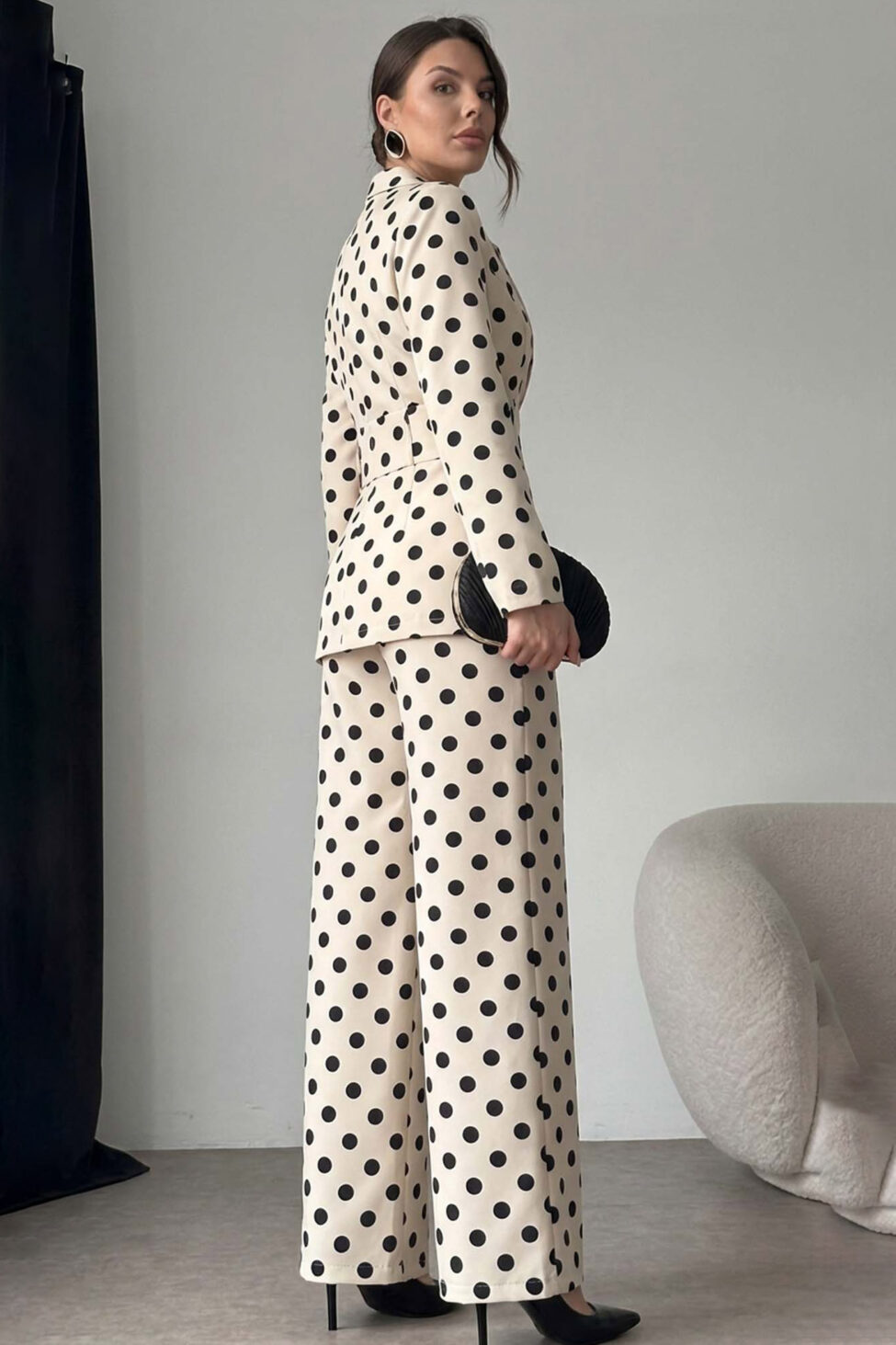 Chateux σετ σακάκι παντελόνι πουά μπεζ - Image 2