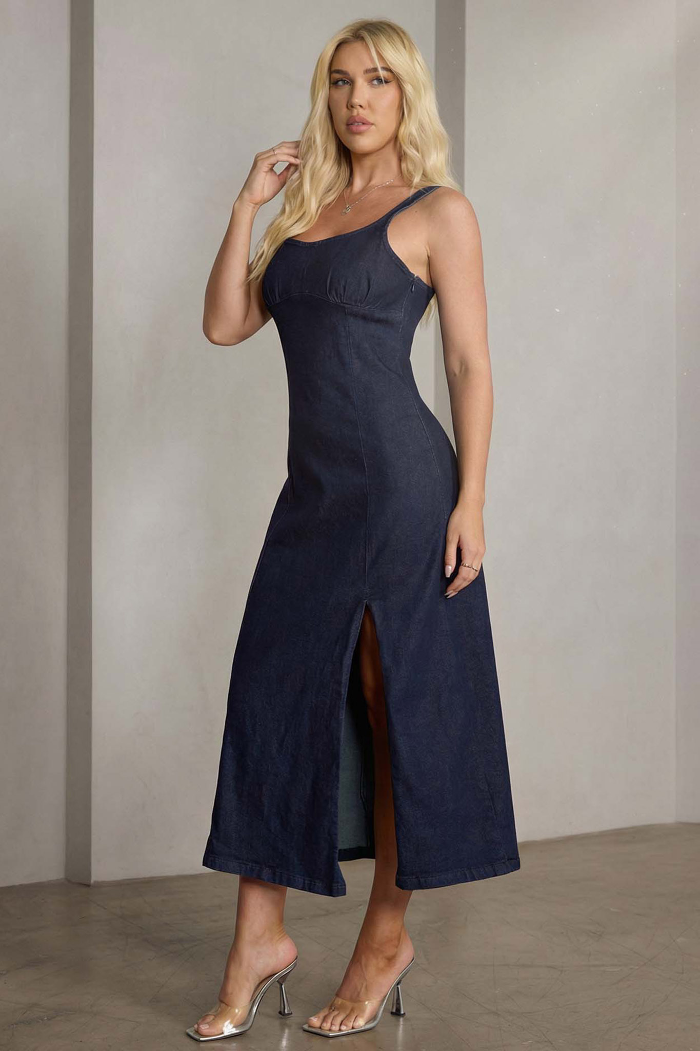 Chrys μίντι τζιν φόρεμα μπλε σκούρο Chrys μίντι τζιν φόρεμα μπλε σκούρο - Image 1