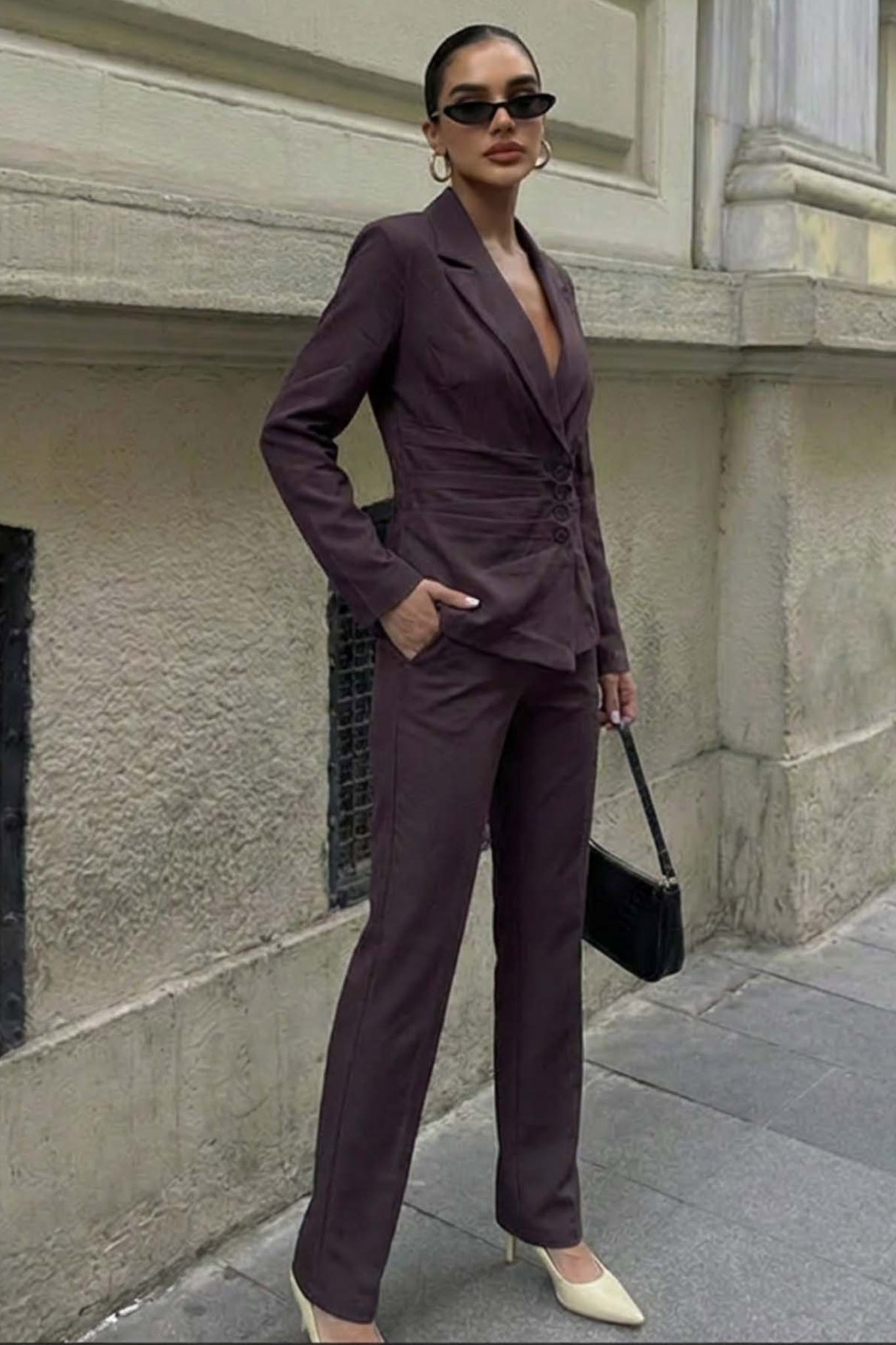 Elite σετ σακάκι παντελόνι ριγέ καφέ Elite σετ σακάκι παντελόνι ριγέ καφέ - Image 1