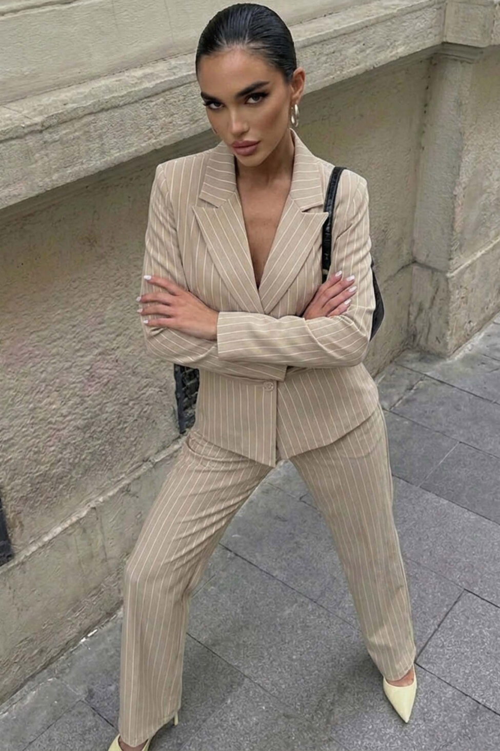 Elite σετ σακάκι παντελόνι ριγέ μπεζ - Image 2