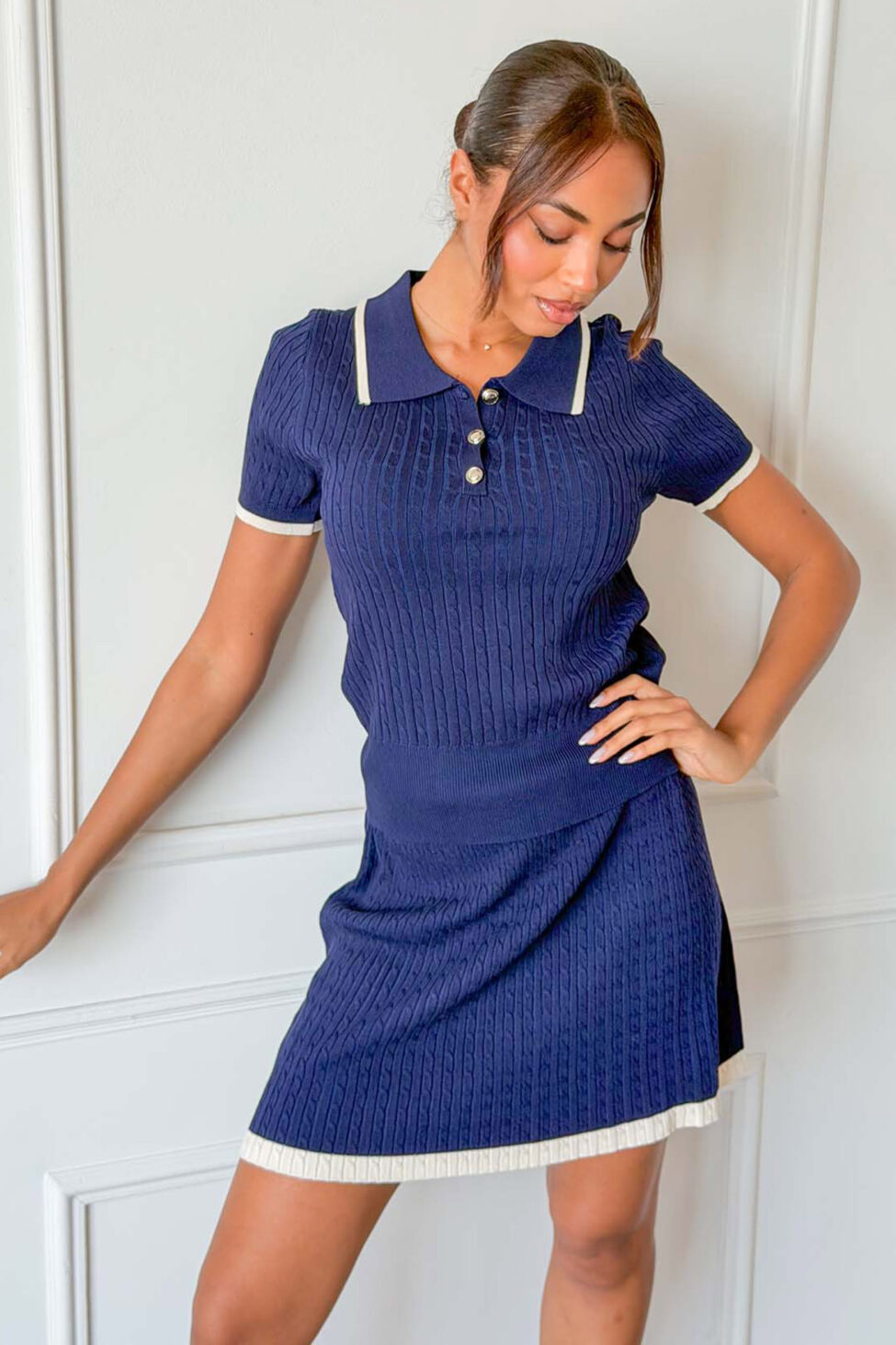 Ermias πλεκτό σετ τοπ με γιακά και μίνι φούστα μπλε - Image 2