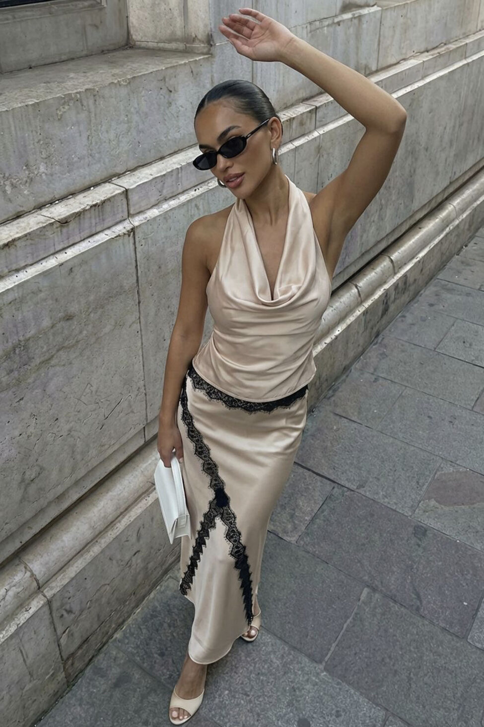Faris σατέν τοπ φούστα με λεπτομέρειες δαντέλα μπεζ - Image 2