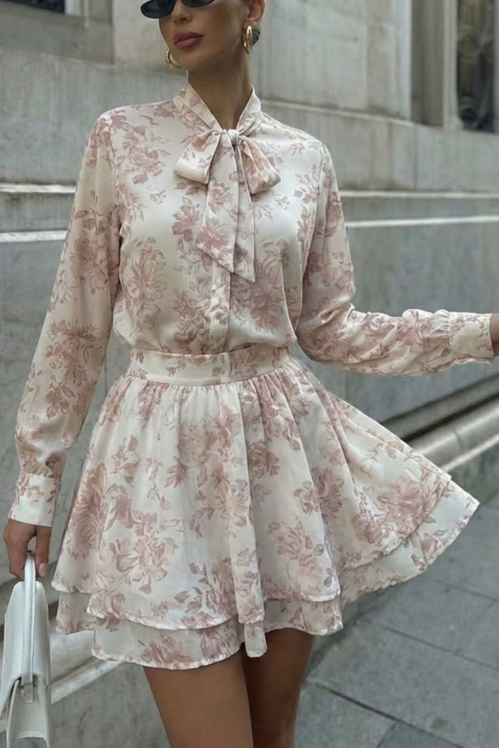 Fondant σετ πουκάμισο με φούστα φλοράλ εκρού - Image 2