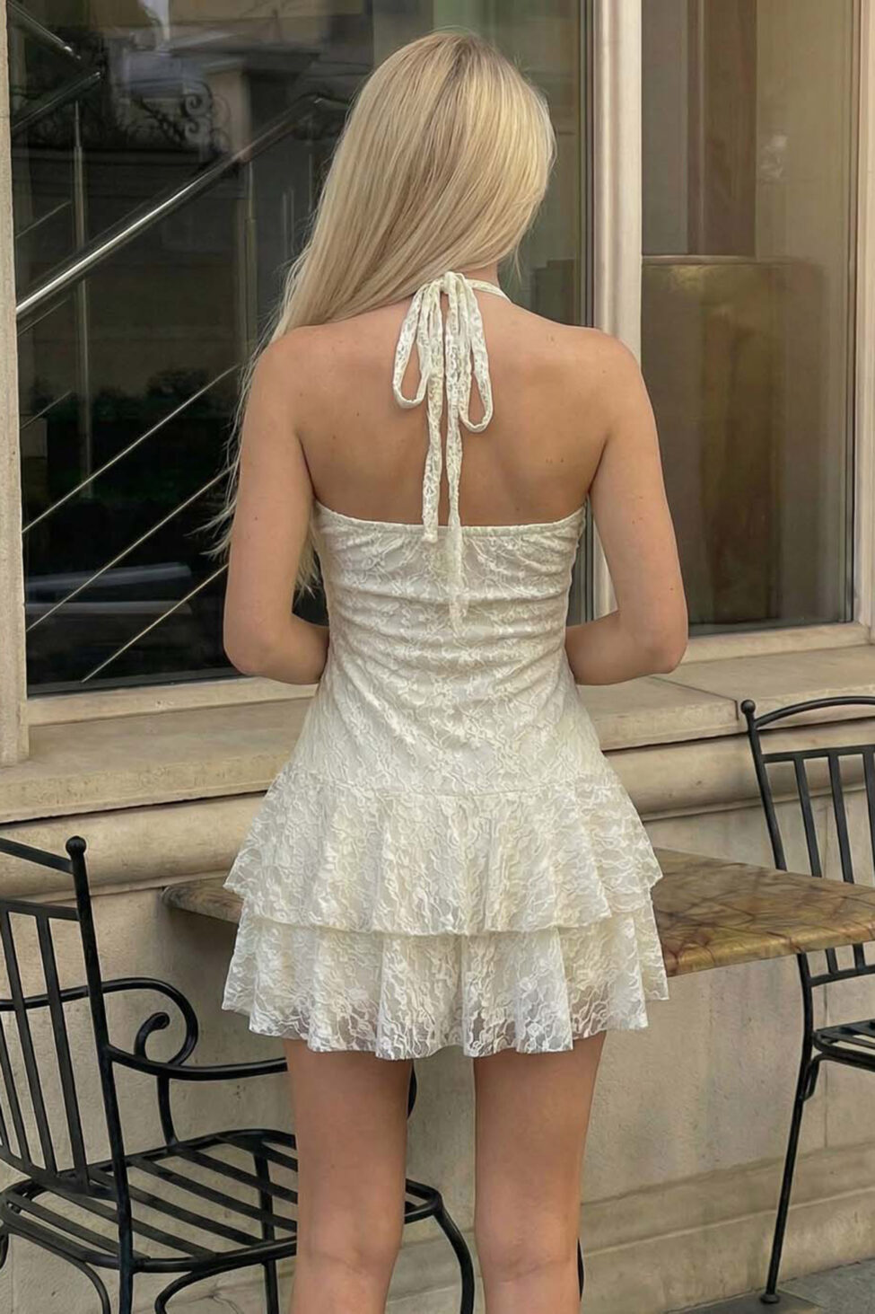 Grace φόρεμα μίνι με δαντέλα και βολάν εκρού - Image 2