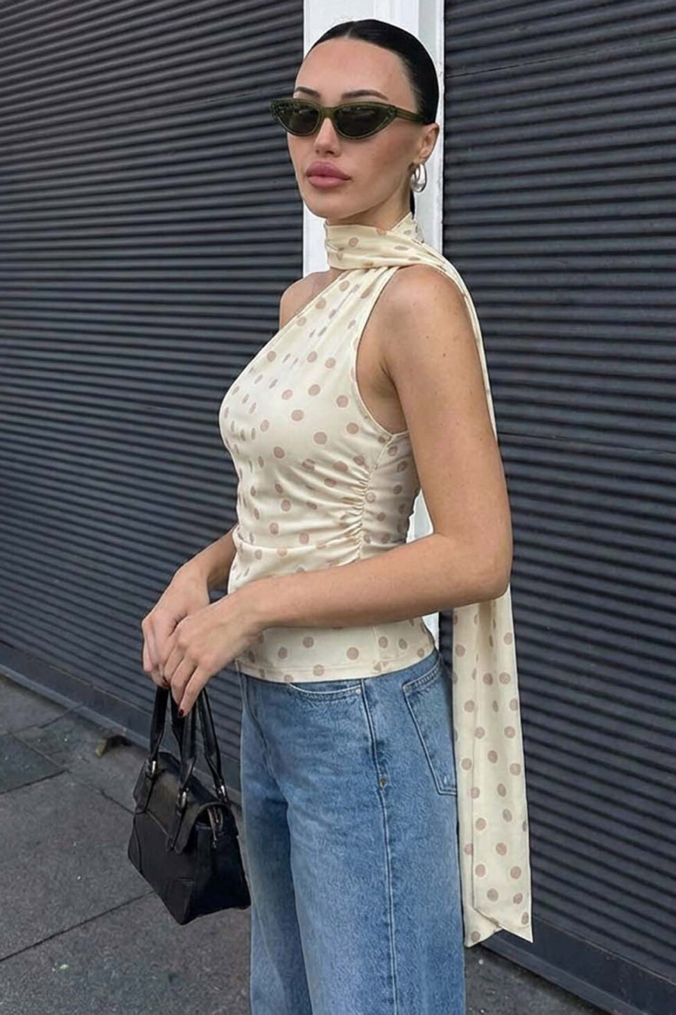 Hiroko τοπ με έναν ώμο εκρού - Image 2