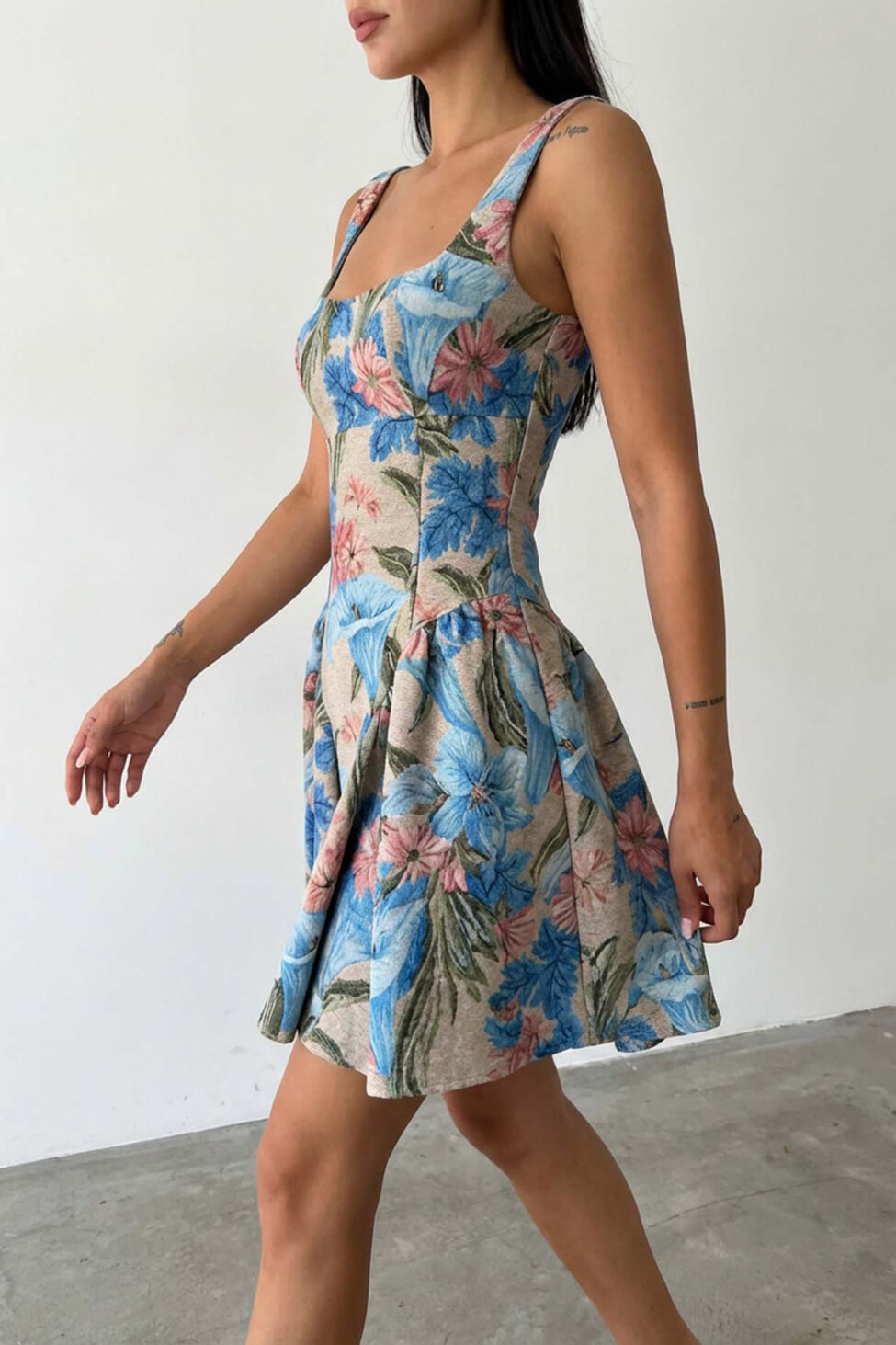 Jelda μίνι φόρεμα φλοράλ σιελ - Image 2