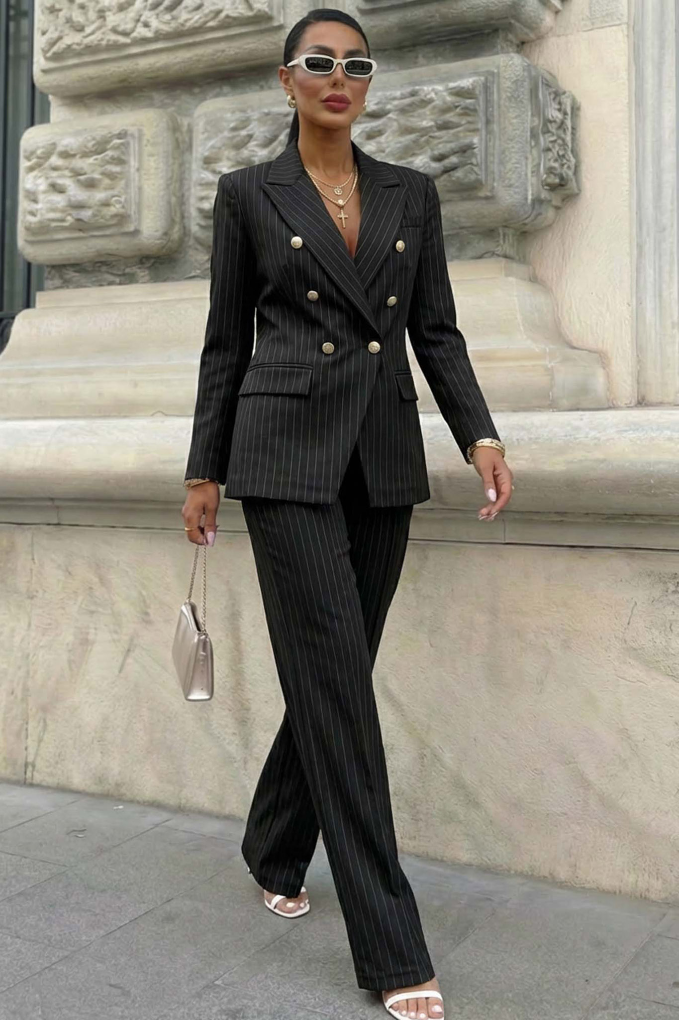 Lilian σετ ριγέ σακάκι παντελόνι μαύρο Lilian σετ ριγέ σακάκι παντελόνι μαύρο - Image 1