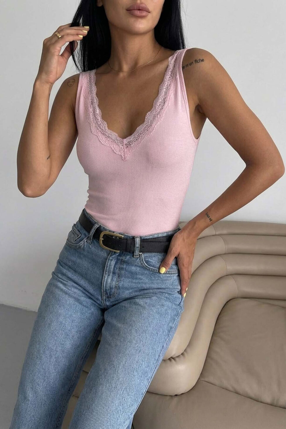 Melanka κορμάκι τοπ με δαντέλα ροζ - Image 2