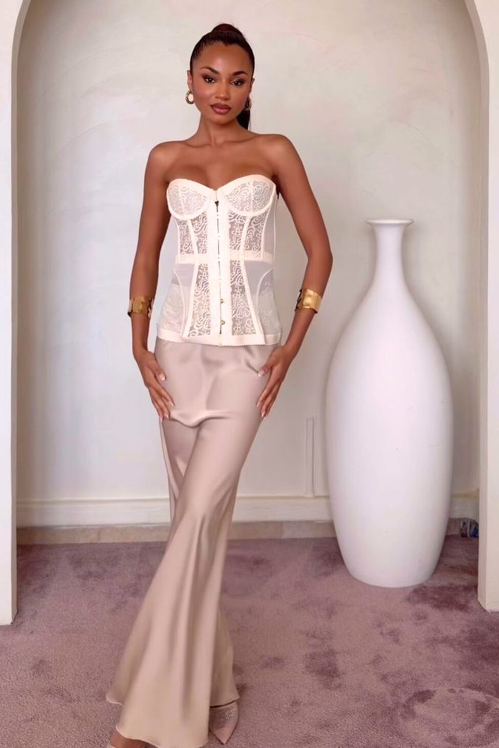 New York σετ φούστα κορσές μπεζ - Image 3