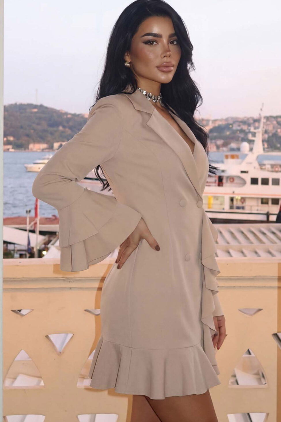 Ninetta μίνι φόρεμα με βολάν μπεζ - Image 2