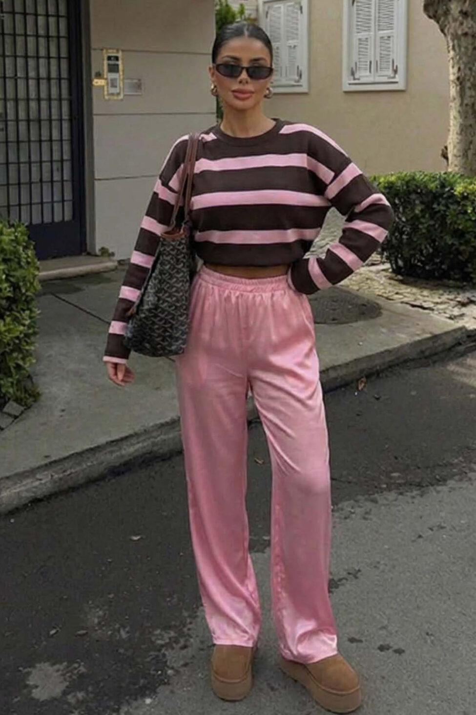 Paradiso ριγέ κροπ πουλόβερ με σατέν παντελόνα ροζ - Image 2