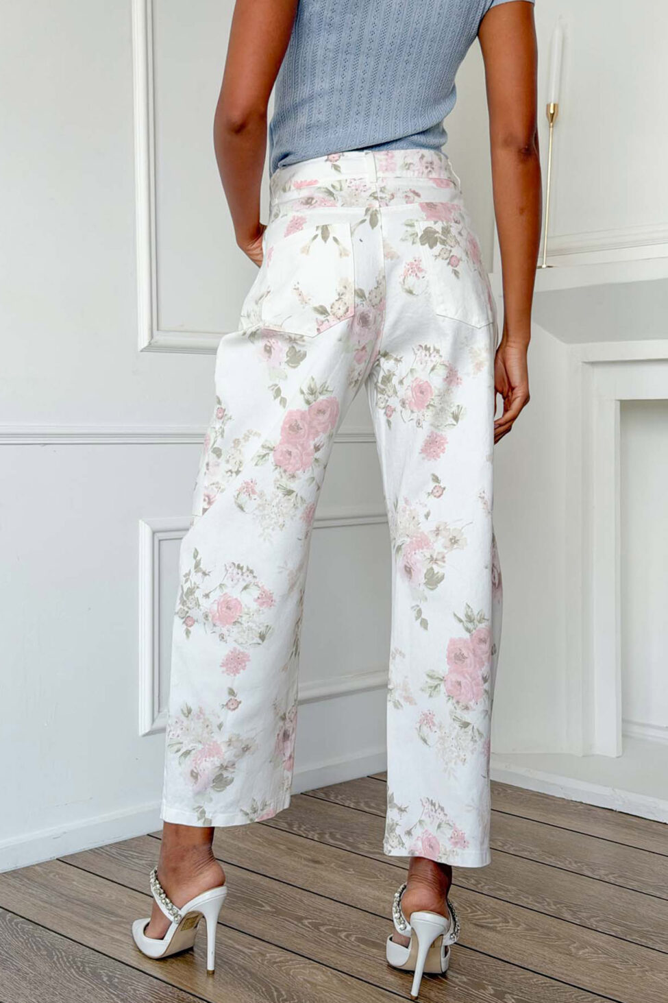 Shea τζιν παντελόνι φλοράλ λευκό - Image 4