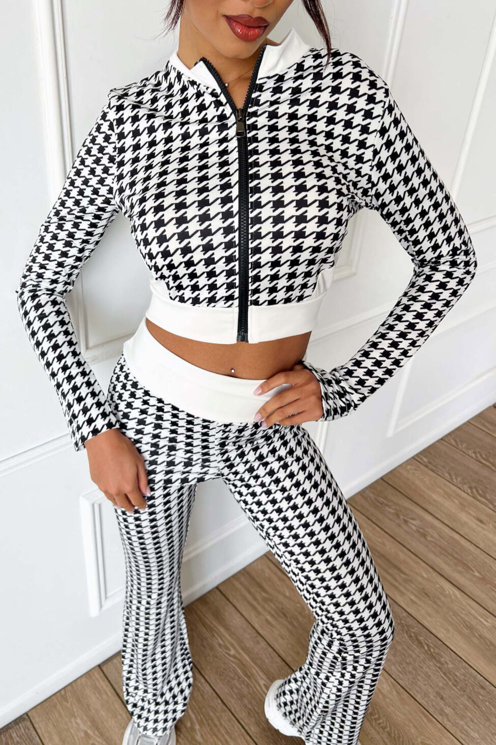 Vixen σετ κροπ ζακέτα με κολάν μαύρο - Image 2