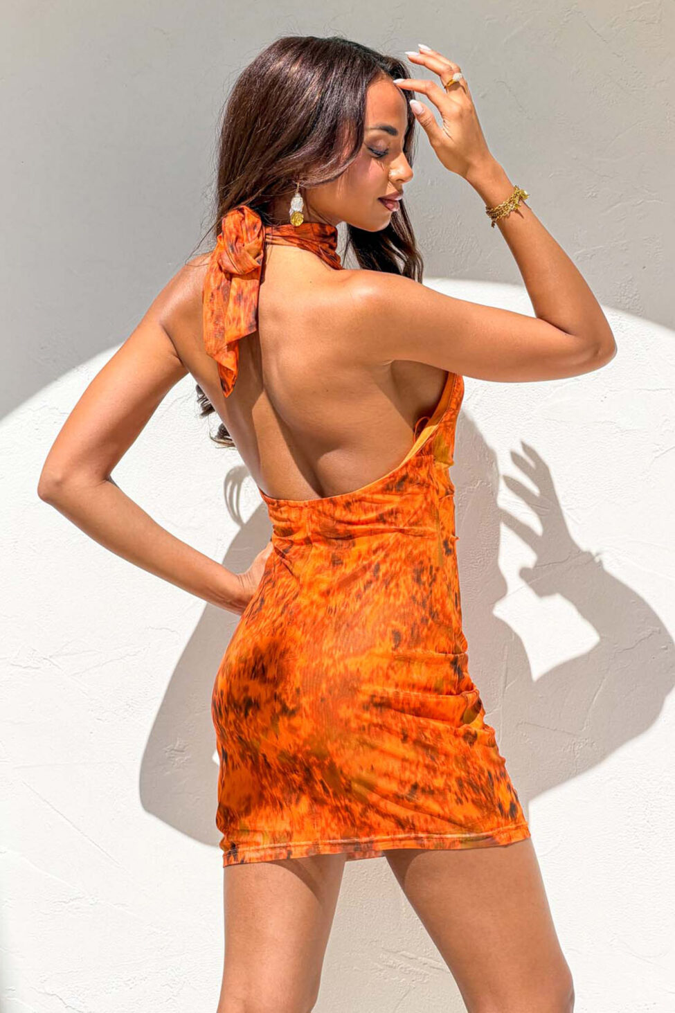 Beatrice εμπριμέ μίνι εξώπλατο φόρεμα πορτοκαλί - Image 2
