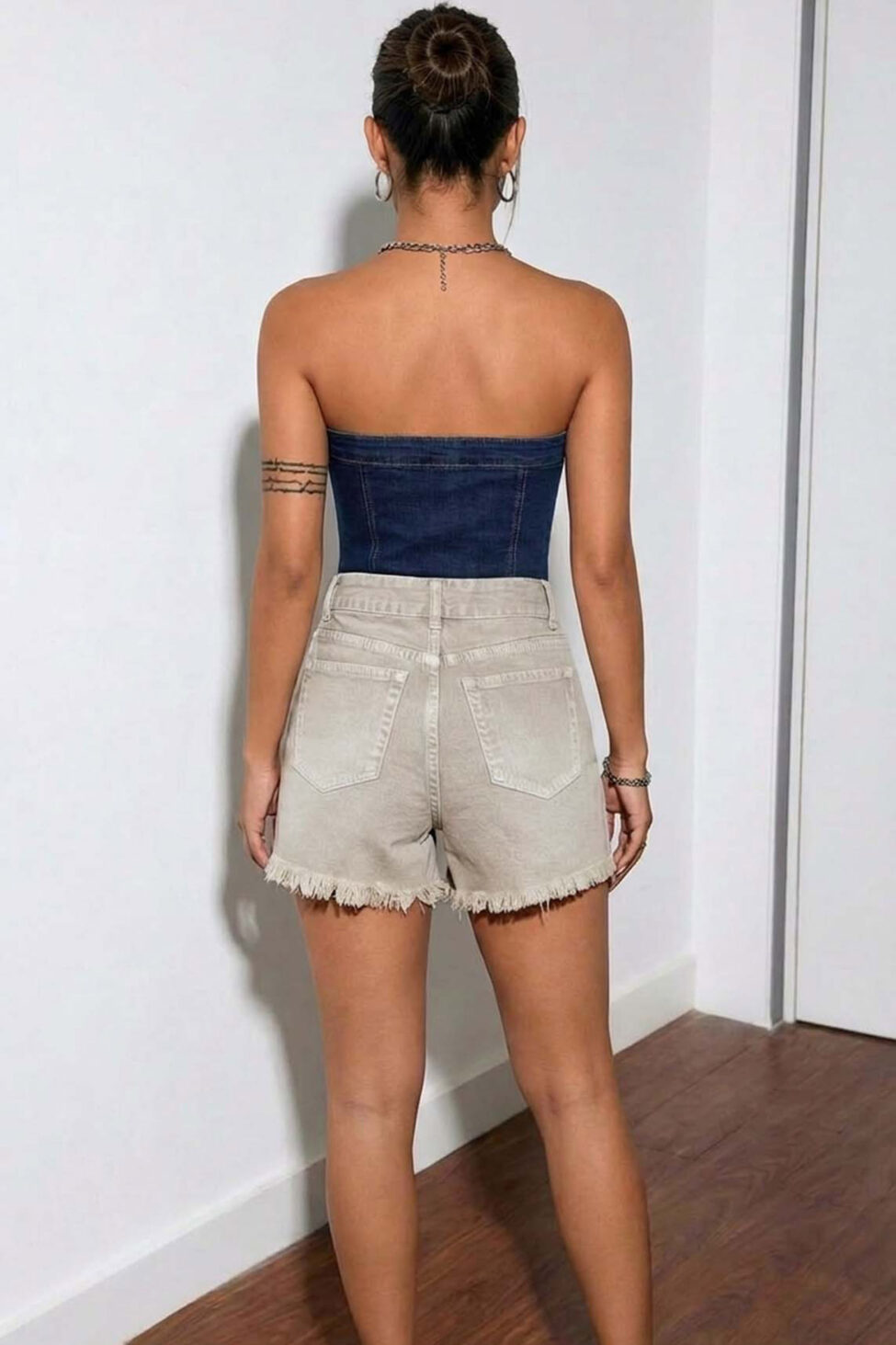 Chepi τζιν σορτς μπεζ - Image 2