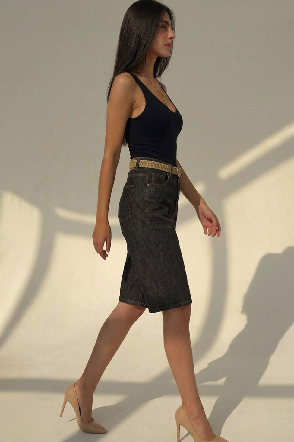 Deneris τζιν βερμούδα με ζωνάκι καφέ - Image 2