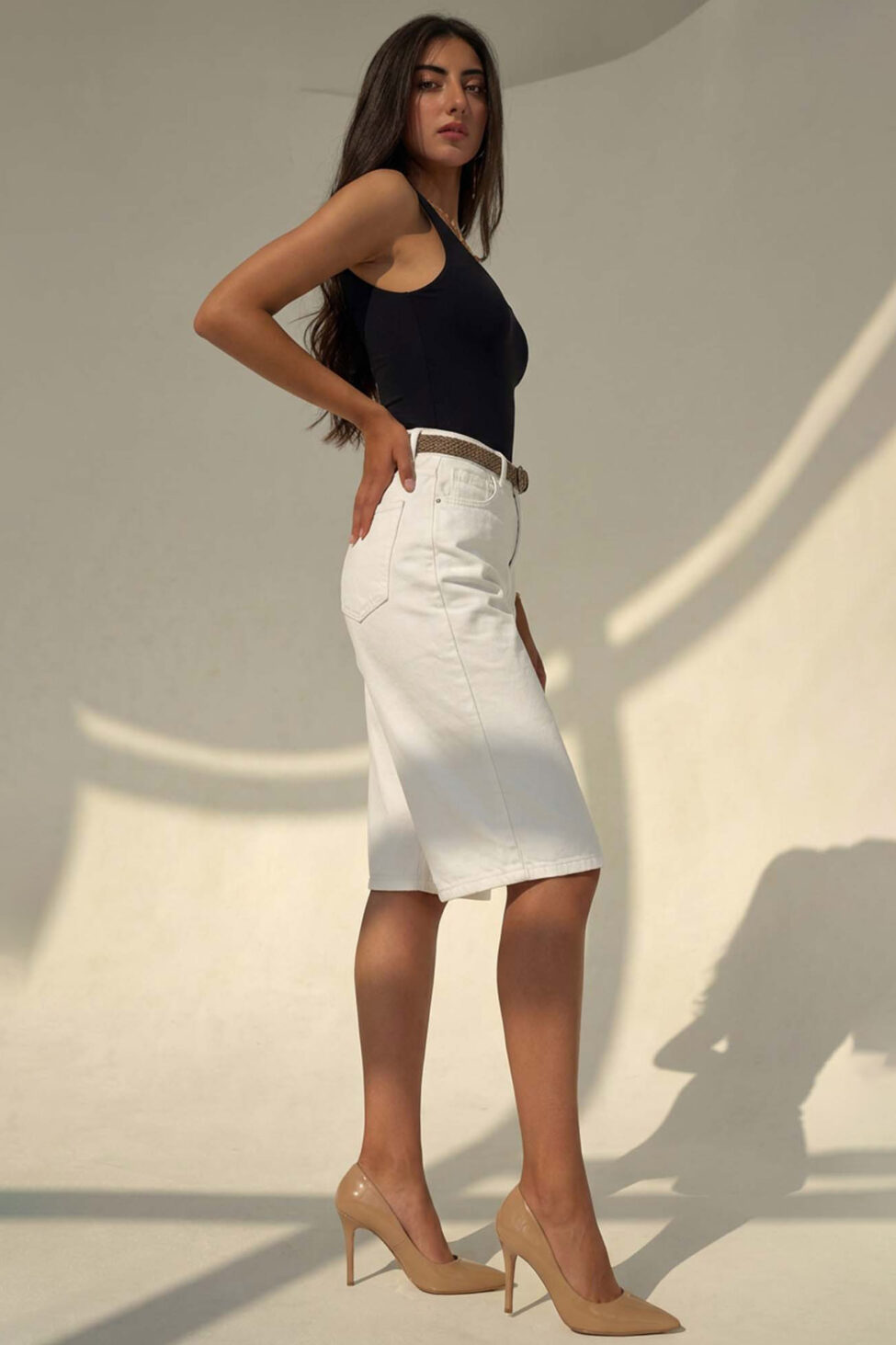 Deneris τζιν βερμούδα με ζωνάκι λευκό - Image 2