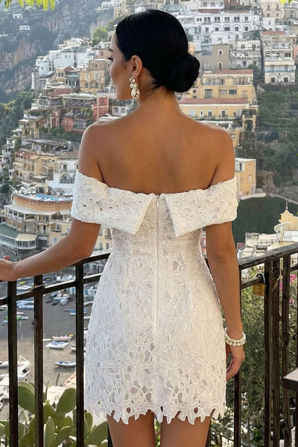 Luxeia Φόρεμα μίνι δαντέλα με έξω ώμους λευκό - Image 2