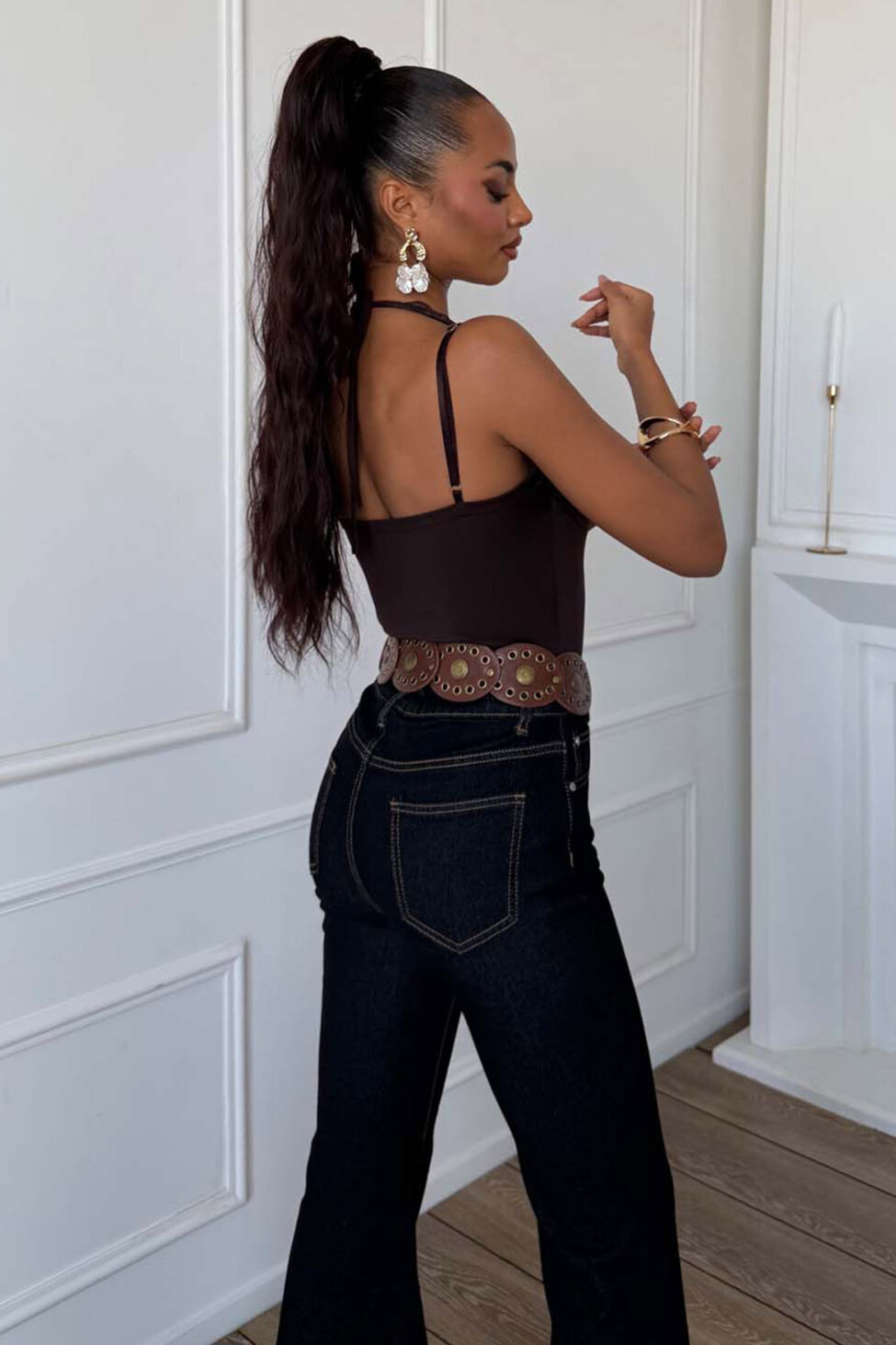 Novak κορμάκι με δαντέλα καφέ - Image 3