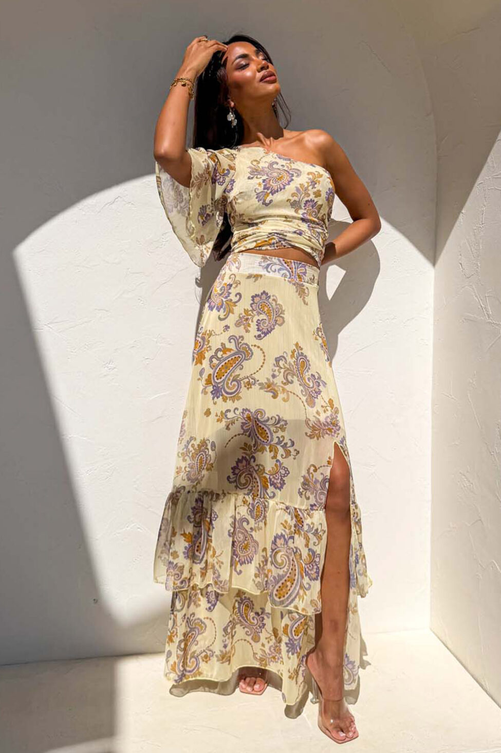 Saylor σετ τοπ - φούστα με λαχούρια κίτρινο - Image 2