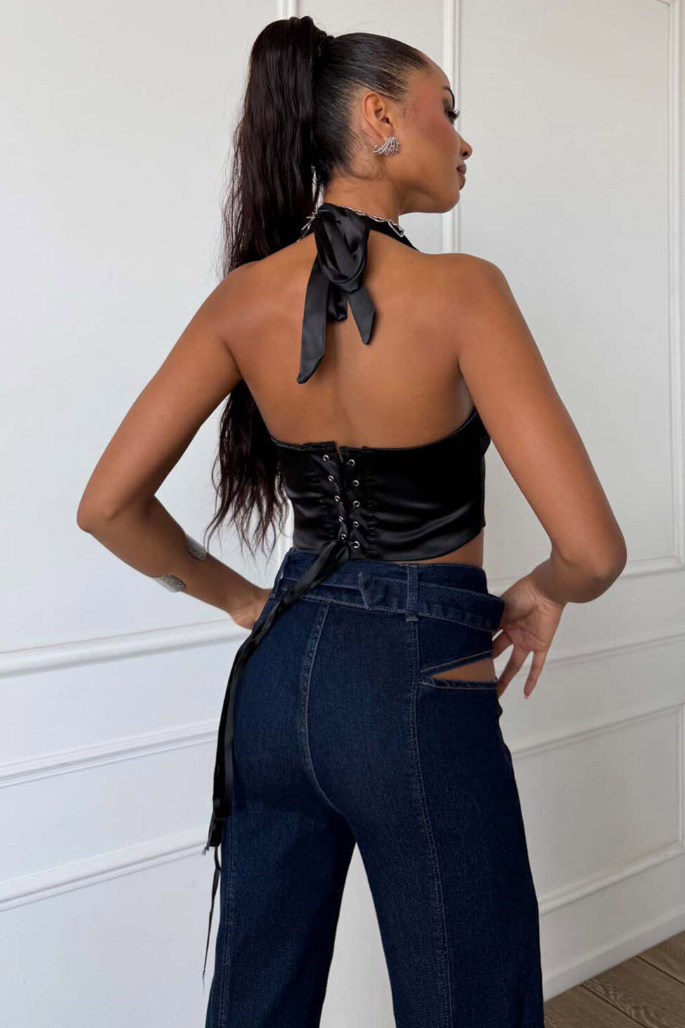 Zelma τοπ με δέσιμο στο λαιμό μαύρο - Image 4