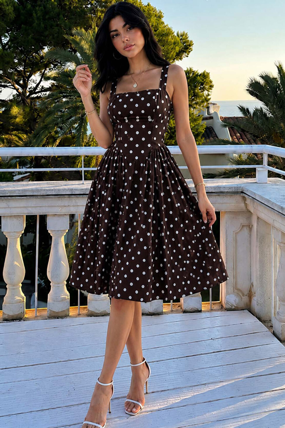 Colette φόρεμα μίντι πουά με ανοιχτή γραμμή καφέ - Image 2